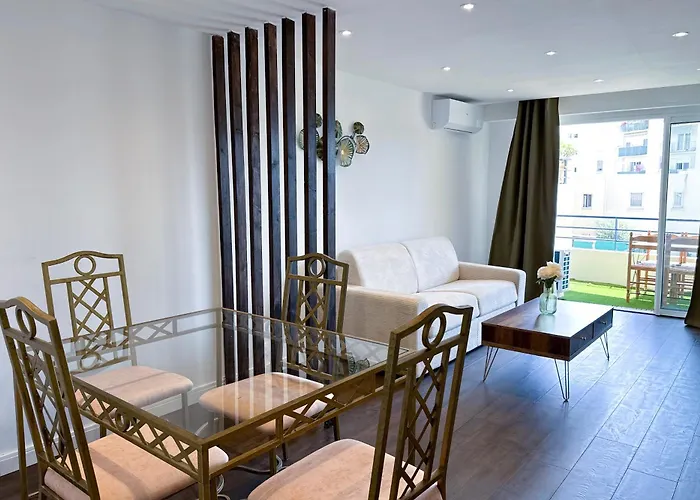 Poincare 4 - Lumineux, Renove, Central Et Calme A Juan Les Pins