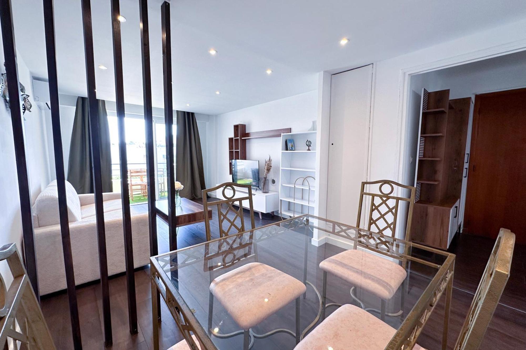 Apartamento Poincare 4 - Lumineux, Renove, Et Calme A Juan Les Pins
