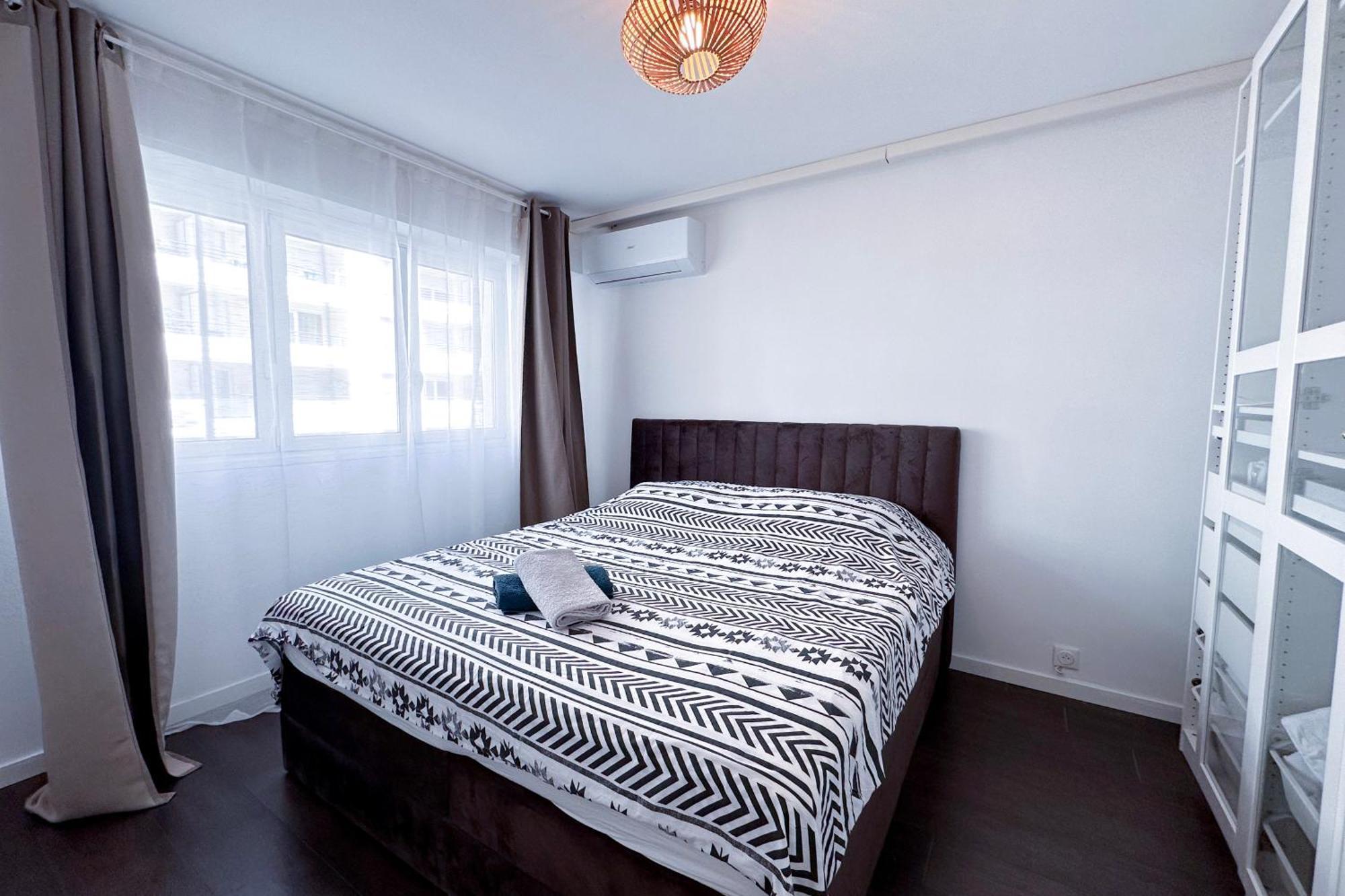 Poincare 4 - Lumineux, Renove, Et Calme A Juan Les Pins Apartamento Antibes